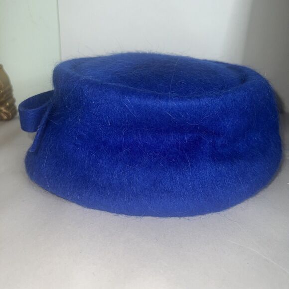 Vintage Women’s Henry Pollack Glenover 100% Wool Blue  Hat W/ Trim main image 9